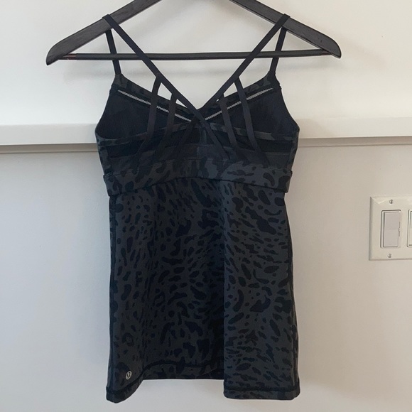 Lululemon Just Breathe Tank - Picture 5 of 6